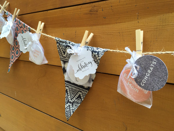 Gift Wrap (Bag & Tag)